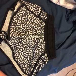 Lululemon speed up shorts mint green n black with slight grey